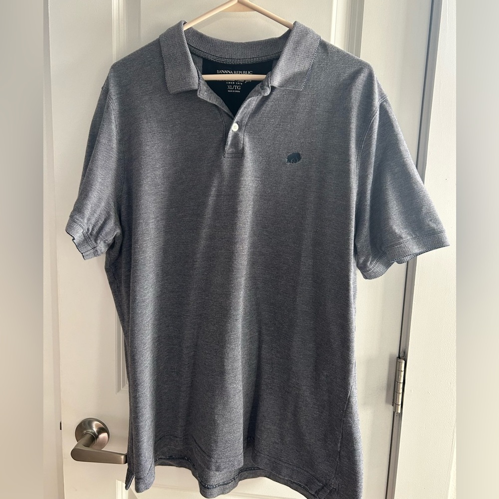 Banana Republic Men's Charcoal Gray Polo with Embroidered Logo